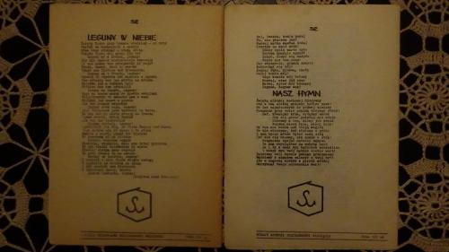 Śpiewnik Ojczysty wydanie 1 84 rok i wydanie 2 85 rok. nakład po 1000 szt. tył